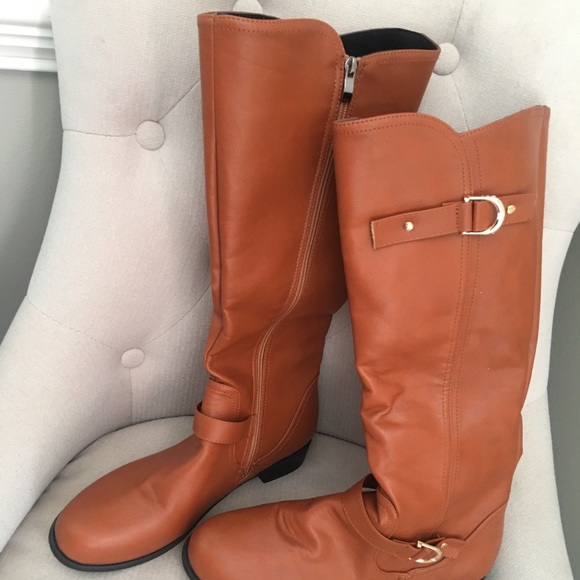 Shoes - 👢Women’s Knee High Camel/Brown Boots SZ 9 🌺